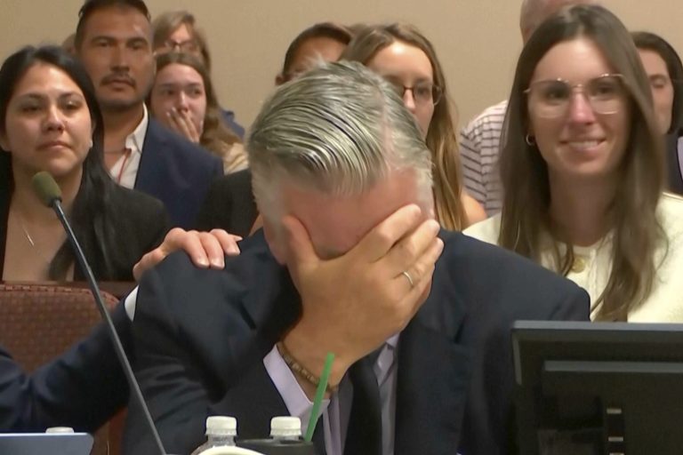 Halyna Hutchins' Widower Reacts to Alec Baldwin's 'Rust' Trial Dismissal