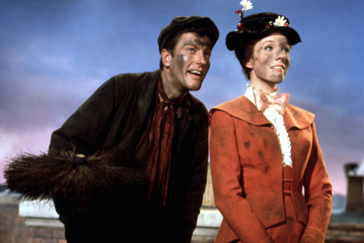 Dick Van Dyke Praises Julie Andrews' Patience During 'Mary Poppins' Filming