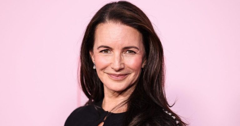 Kristin Davis, 59, stuns in sultry micro bikini selfie