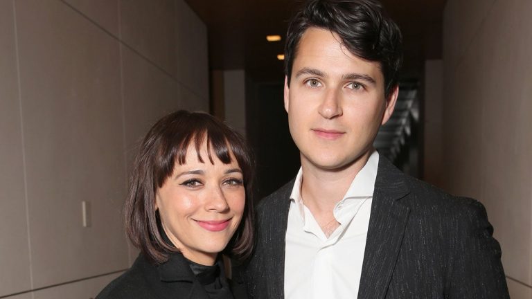 Rashida Jones Reveals She's Not Legally Married to Ezra Koenig