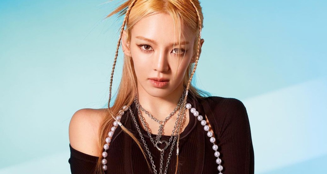 SNSD Hyoyeon Talks Ideal Partner With Physiognomist: 'I Prefer Someone...'