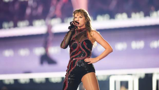 Taylor Swift Fans Amazed by Unicycle Choreography Set to 'TTPD' Song