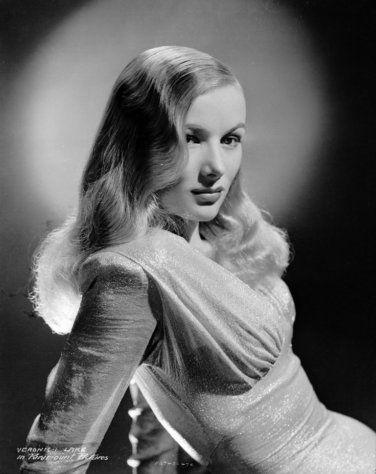 What caused 1940s movie star Veronica Lake's death in Burlington?