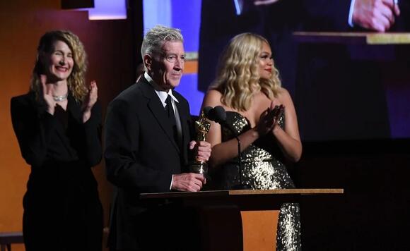 Director David Lynch accepts his Honorary Award