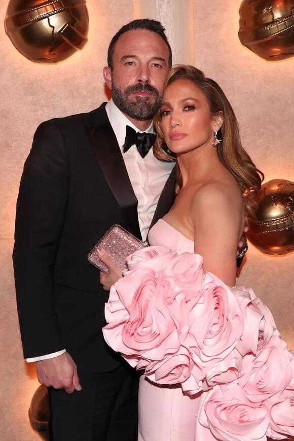 Ben Affleck and Jennifer Lopez have split