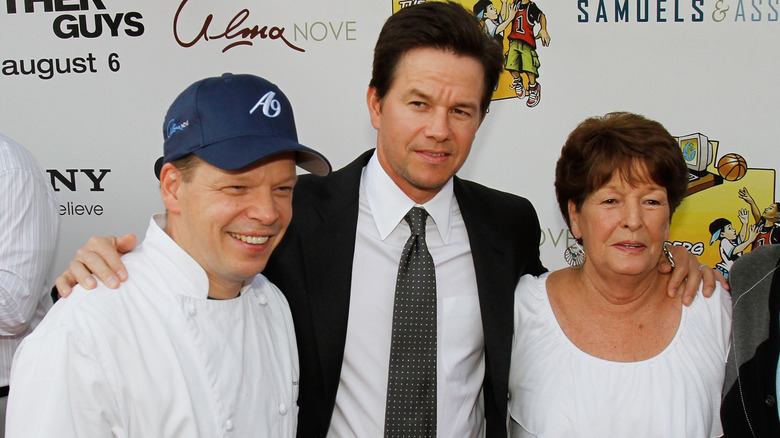 Mark Wahlberg Paul Wahlberg Alma Wahlberg