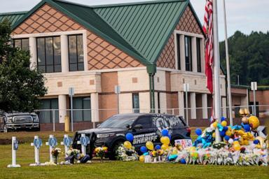 Memorial at Apalachee High School