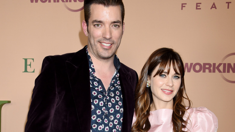 Jonathan Scott and Zooey Deschanel in formal wear