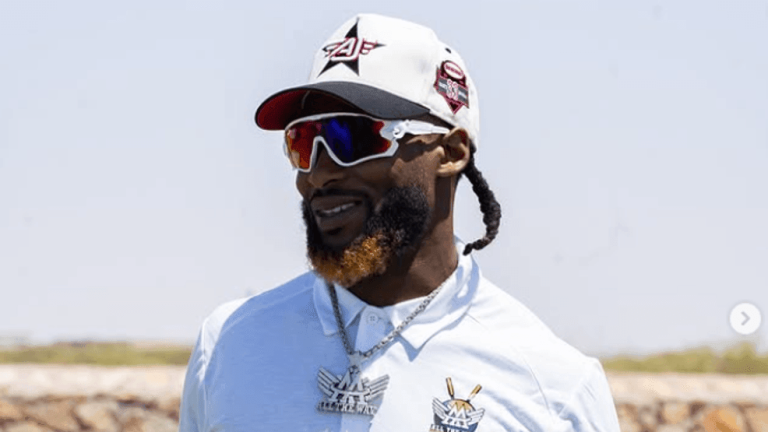 Aaron Jones of the Vikings visits El Paso for A&A celebrity golf tournament fundraiser