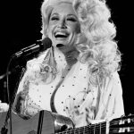 Dolly Parton Disliked Linda Ronstadt’s Celebrity Parties Because She Felt Intimidated, Not Aloof