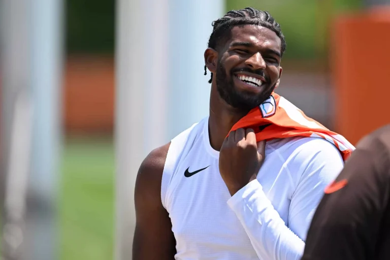 Shedeur Sanders Receives Fan Support at Celebrity Softball Game