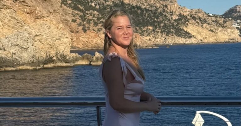 Amy Schumer Yacht Italy Son Gene Weight Loss